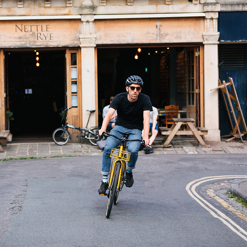Vélo Vintage Genesis Brixton route