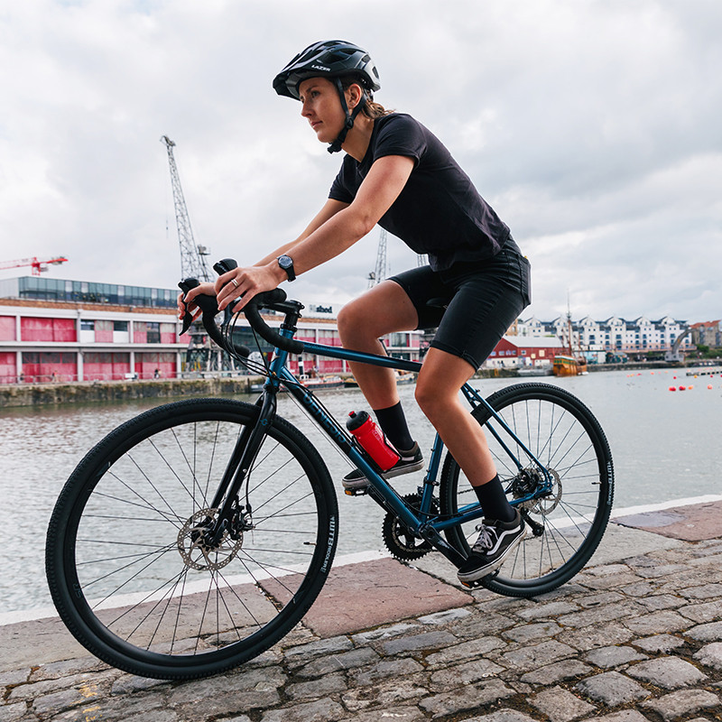 Vélo Gravel Genesis Croix de Fer 10 pavés