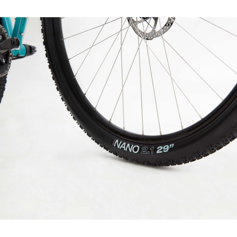 Vélo Gravel Genesis Vagabond pneu WTB Nano