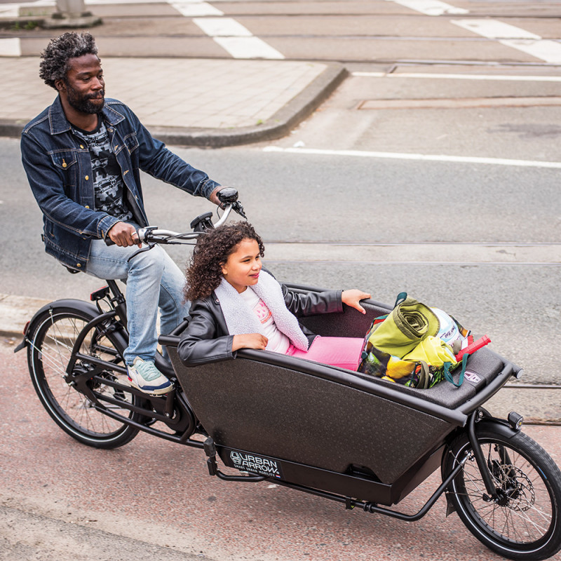 Vélo cargo électrique Urban Arrow Family ville
