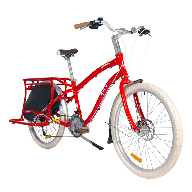 Vélo cargo Yuba Boda Boda rouge vue 3/4 avant