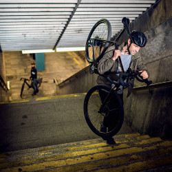 Vélo de route électrique Coboc Ten Torino portage