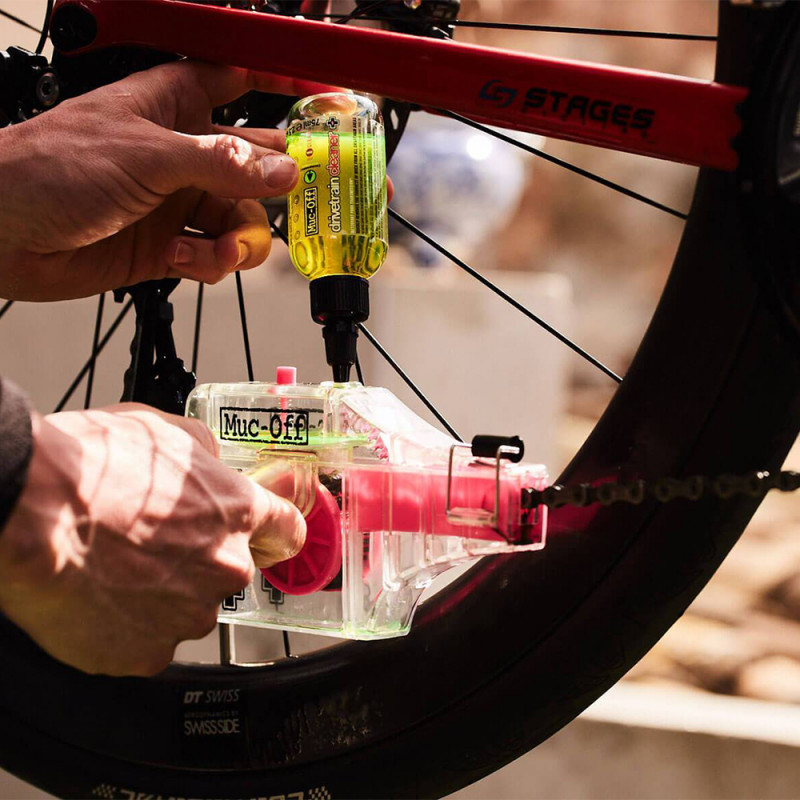 Nettoyant pour chaine vélo. Muc-Off . Bio Drivetrain Cleaner