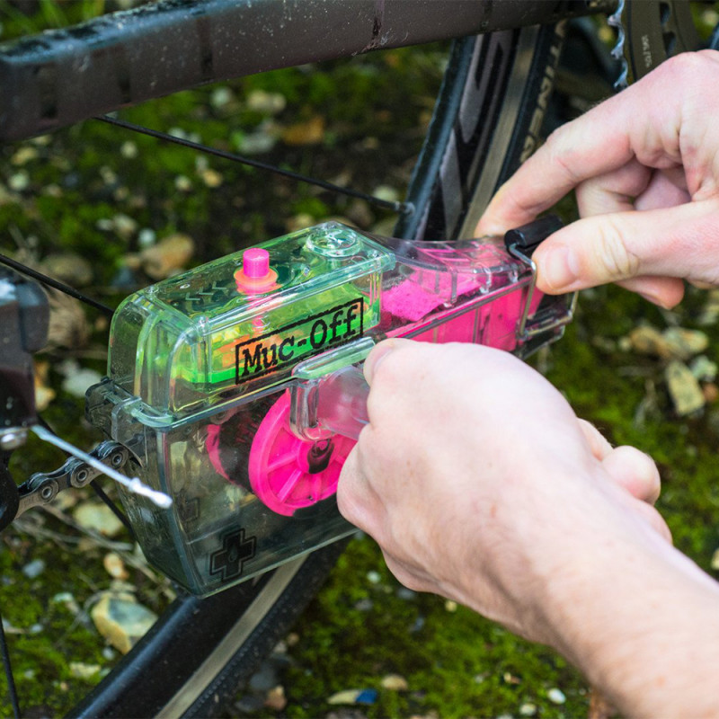 Nettoyant pour Chaîne de Vélo avec Brosses Rotatives Muc-Off