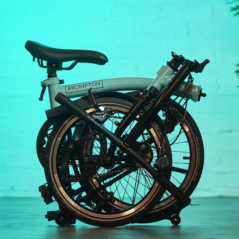 Vélo pliant série limitée Brompton Black Edition