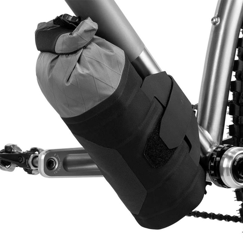 Sacoche de cadre bikepacking Apidura Backcountry Downtube 1.8L