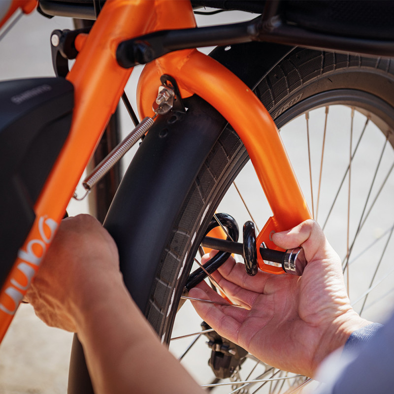 Vélo cargo électrique Yuba Kombi E5