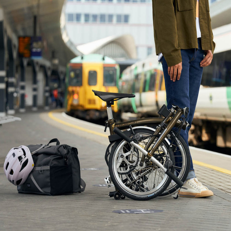 Vélo pliant Brompton C Line Urban (2 vitesses)
