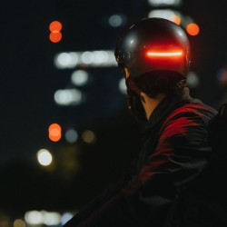 Éclairage Kask Limelight pour casque ville