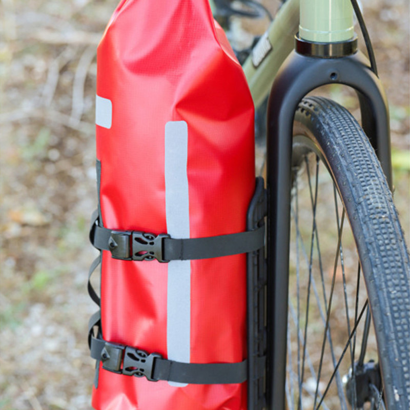 Sacoche bikepacking Zéfal Z Adventure Dry Bag sangles de fixation
