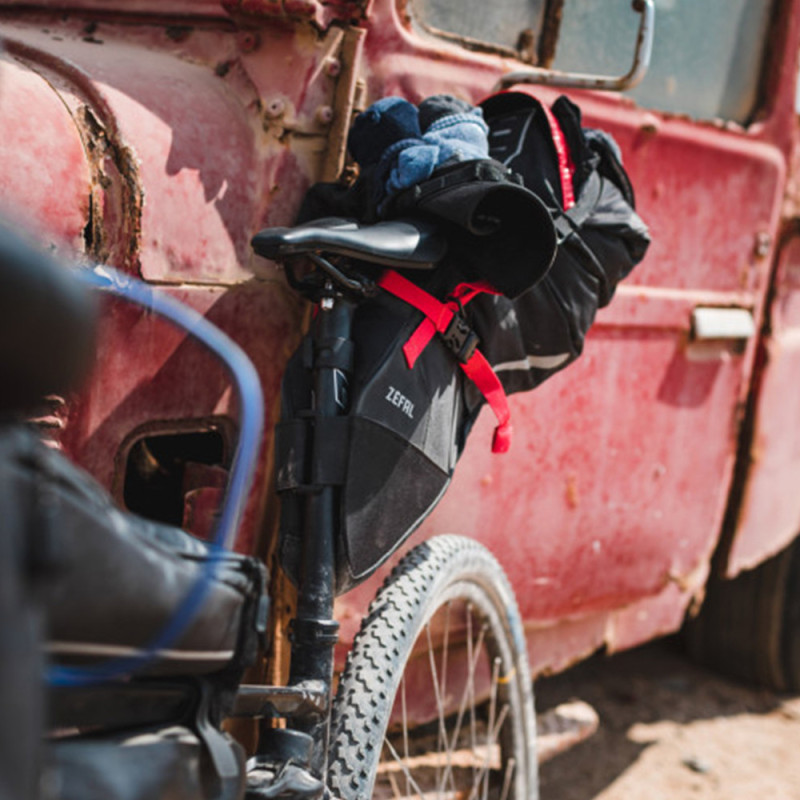 Sacoche selle bikepacking Zéfal Z Adventure R17