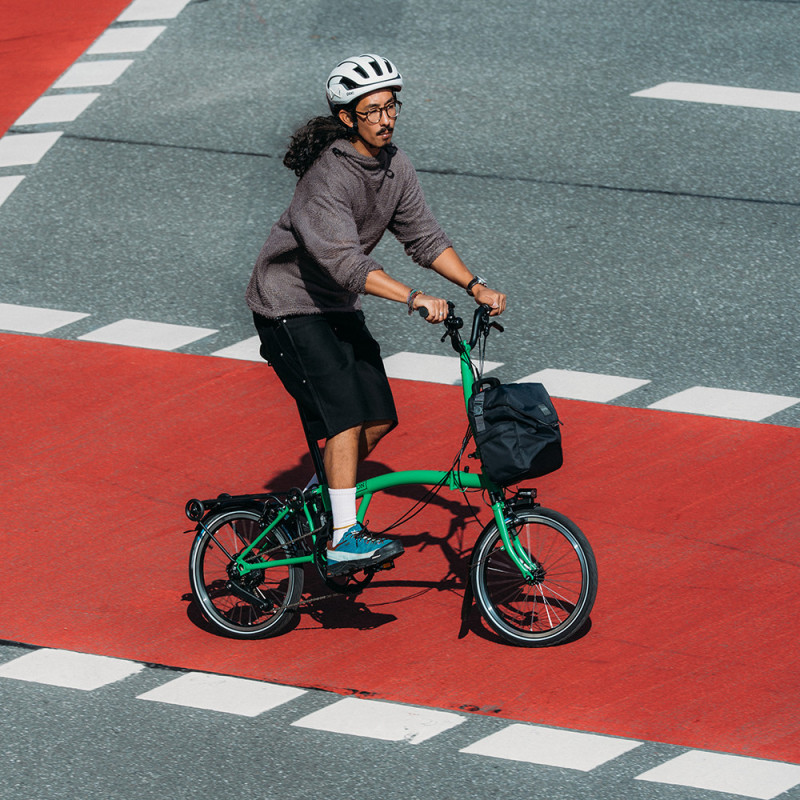 Vélo pliant électrique Brompton Electric C Line 4 vitesses (saison 26)