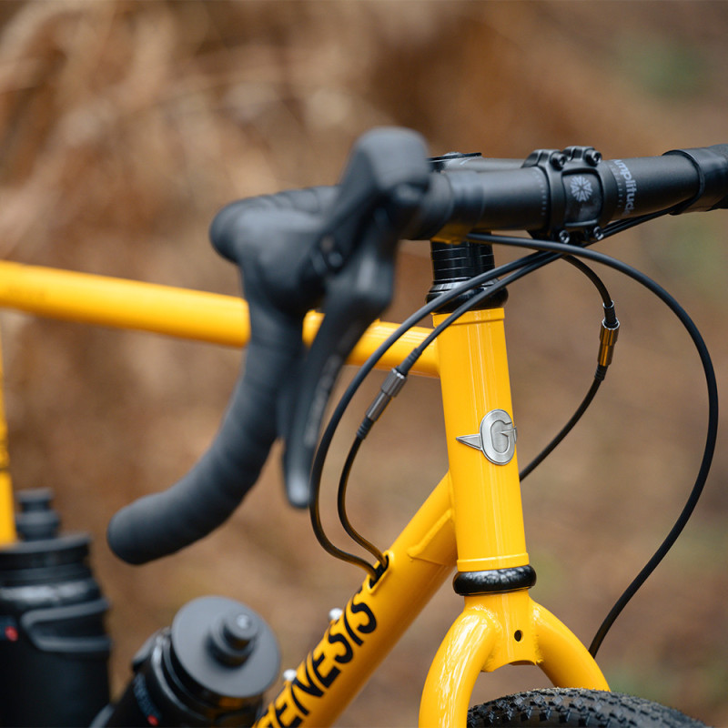 Vélo gravel Genesis Croix de Fer 30
