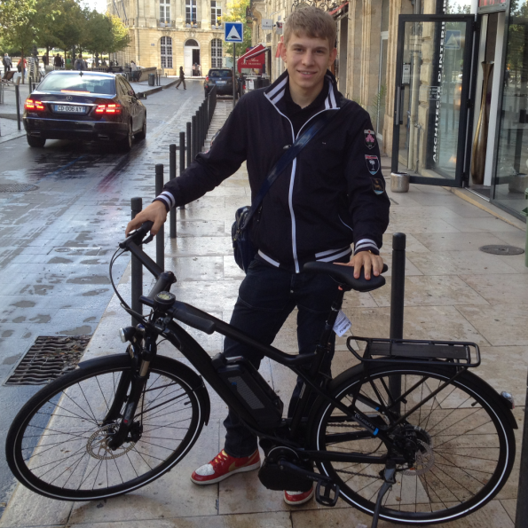 Maxime Piveteau et son vélo Moustache