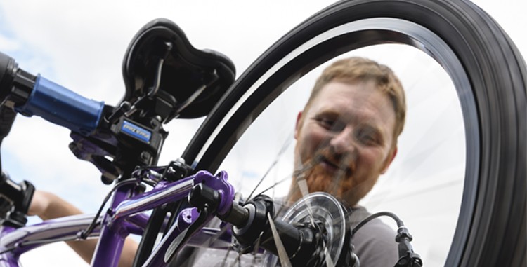 Kit de rustine réparation chambre à air pneu vélo