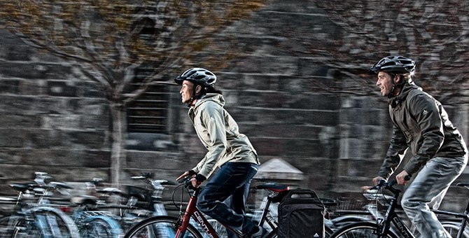 Fine Pour les voyages et le vélo Rapbin Veste de pluie légère et imperméable pour femme Pliable Coupe-vent 