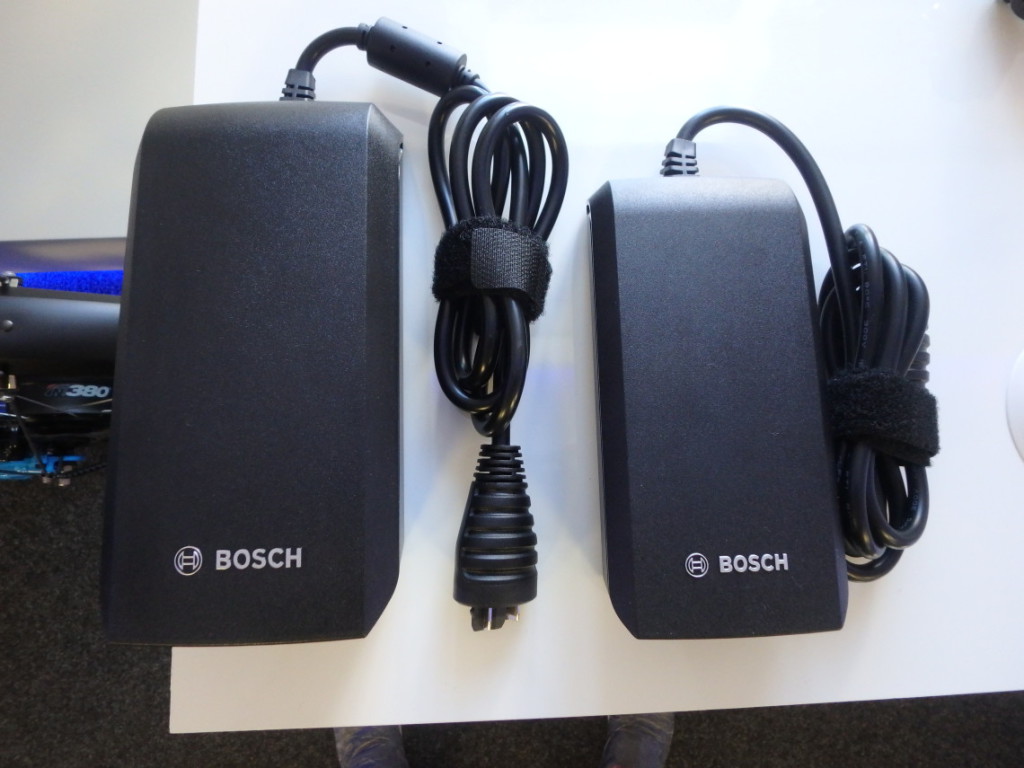 Chargeur standard et chargeur de poche bosch