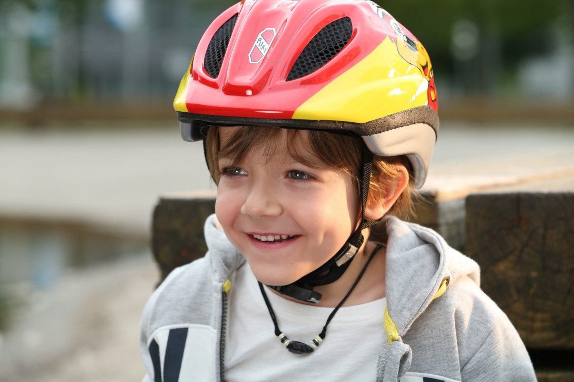 SPORTS À L'ÉCOLE CASQUE VELO ENFANT