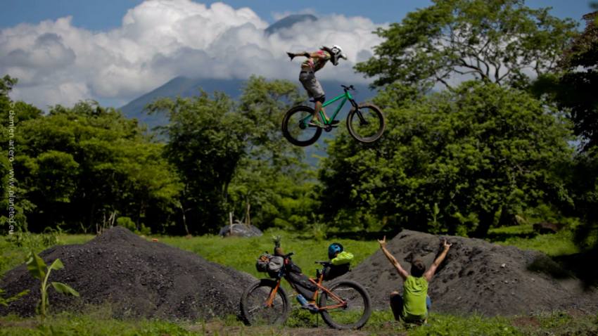 Pourquoi voyager avec un fatbike ?